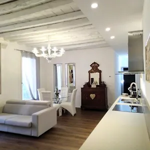 https://sara-s-luxury-home-five-minutes-from-piazza-san-marco.hotelinveneto.com