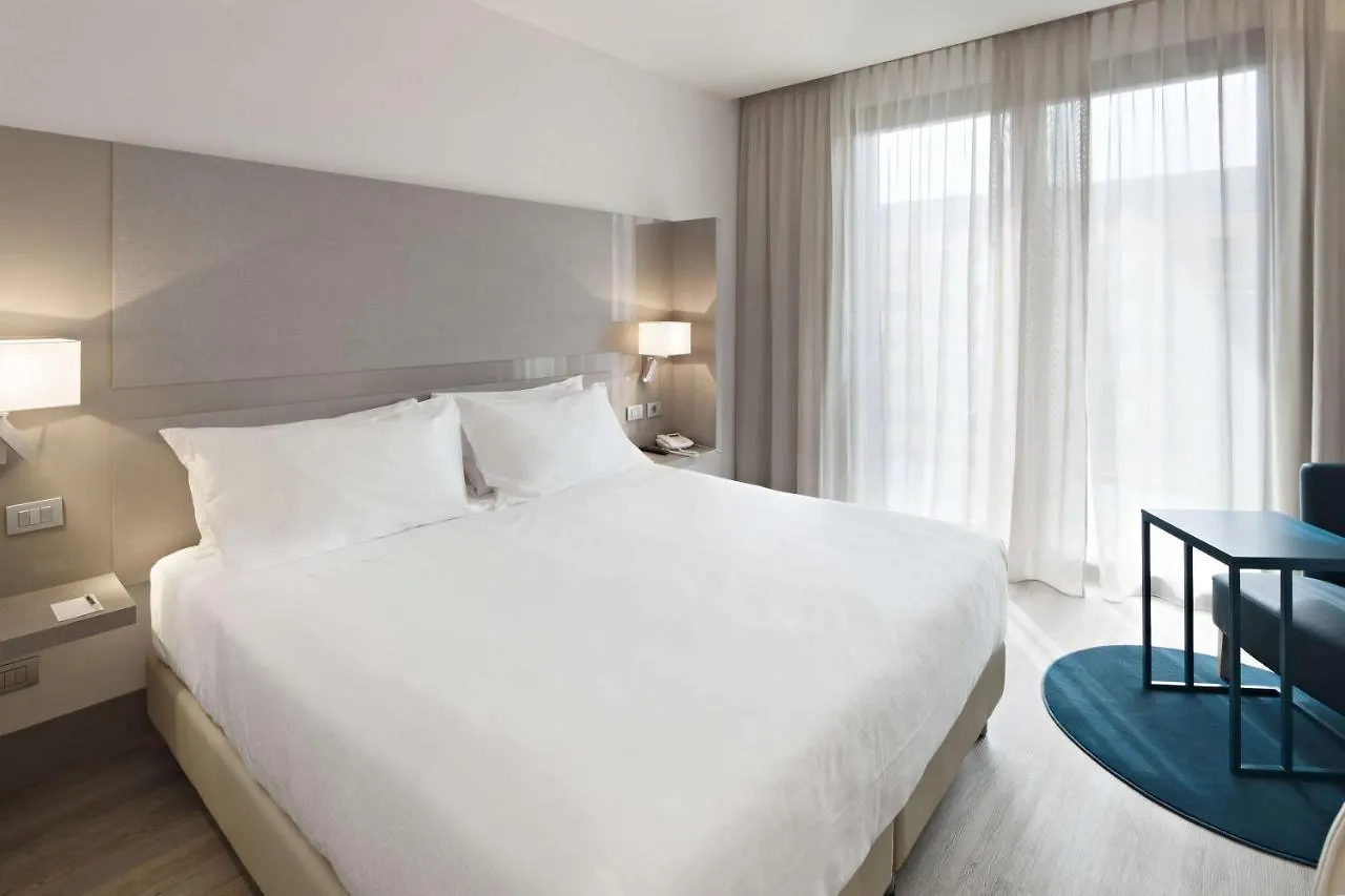 Nh Parma Hotel