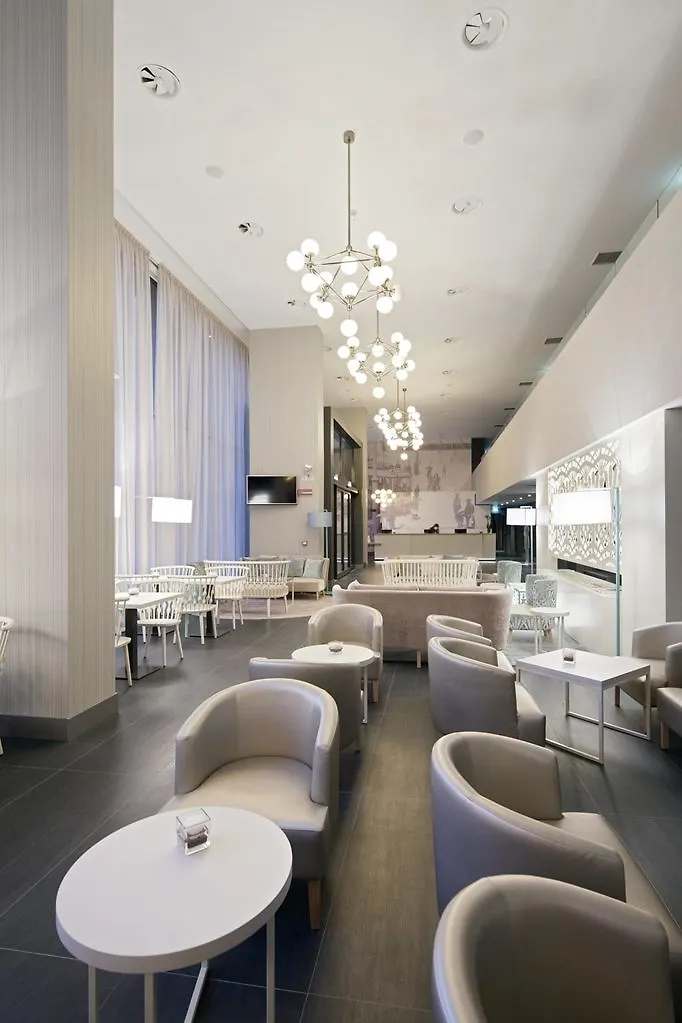 Nh Parma Hotel 4*,  Italië