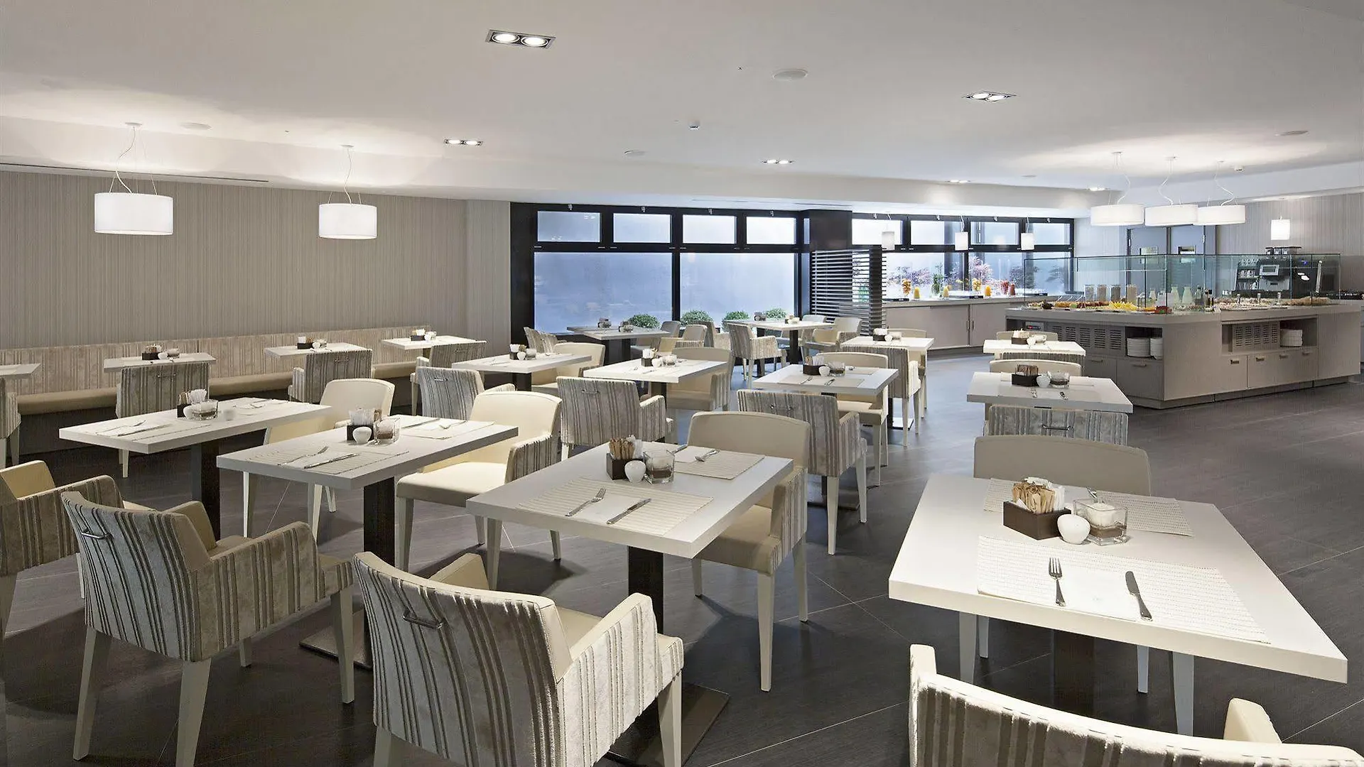 Nh Parma Hotel